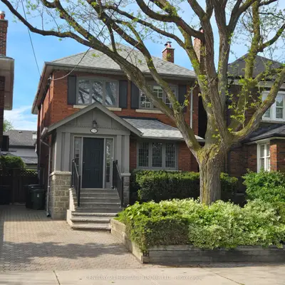 130 Hillsdale Avenue W, Toronto C03, On M5p 1g7