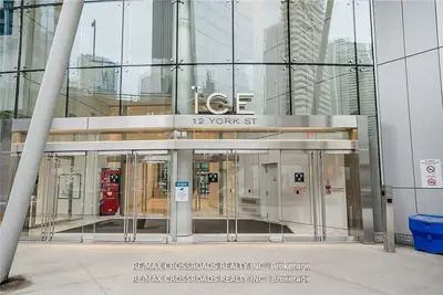 12 York Street 2709, Toronto C01, On M5j 0a9
