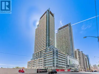 7 Golden Lion Heights N638, Toronto C14, On M2m 0c1
