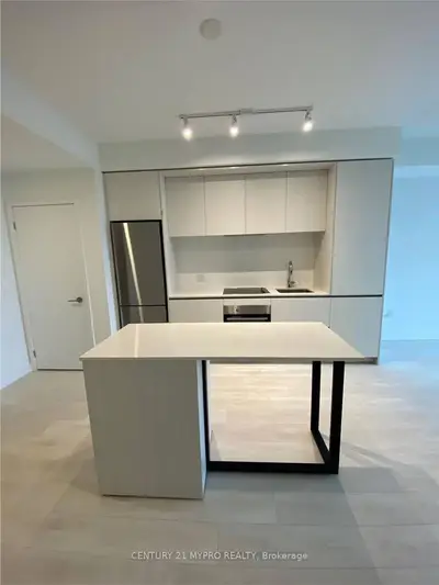 34 Tubman Avenue 907, Toronto C08, On M5a 0r2