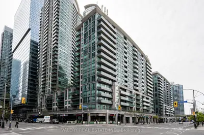 51 Lower Simcoe Street 1810, Toronto C01, On M5j 3a2