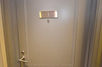 155 Yorkville Avenue 713, Toronto, On M5r 0b4