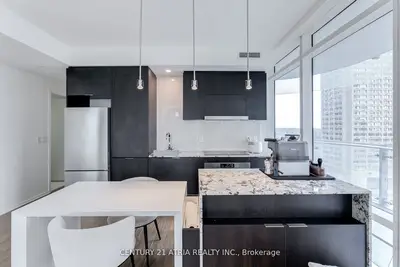 1 Bloor Street E 2104, Toronto C08, On M4w 0a8
