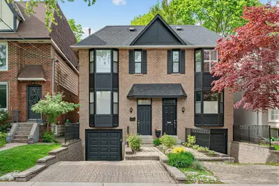 136 Bedford Park Avenue, Toronto C04, On M5m 1j1