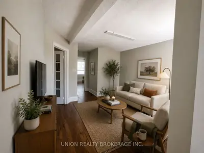 331 Eglinton Avenue Upper, Toronto C10, On M4p 1l7