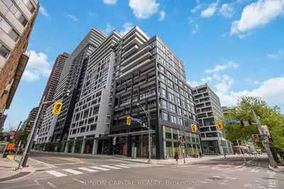 121 Lower Sherbourne Street 647, Toronto C08, On M5a 0w8