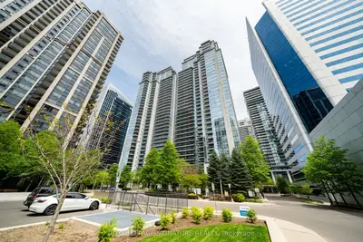 4968 Yonge Street 712, Toronto C07, On M2n 7g9