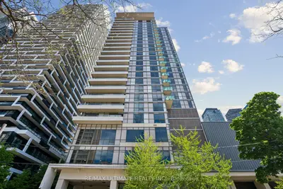 25 Broadway Avenue 1304, Toronto C10, On M4p 1t7