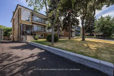 77 Garthdale Court Unit 2, Toronto C06, On M3h 5p7