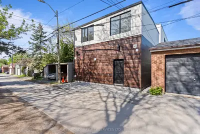86 Kenwood Avenue Unit 5, Toronto C03, On M6c 2s2