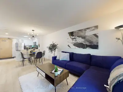 212 Eglinton Avenue E 1005, Toronto, On M4p 1k2