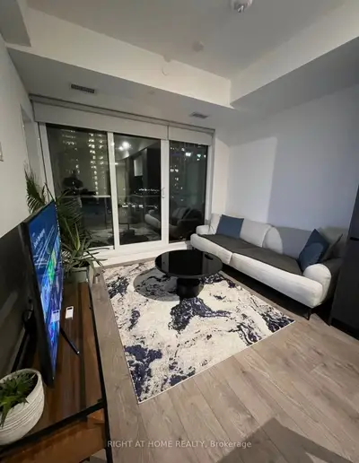 225 Sumach Street 1701, Toronto C08, On M5a 0p8