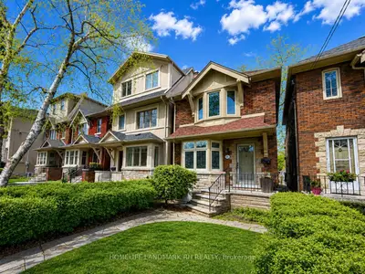 256 Bedford Park Avenue, Toronto C04, On M5m 1j5