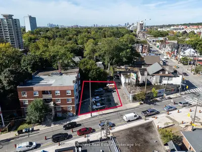 361 Davenport Road, Toronto C02, On M5r 1k5