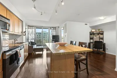 209 Fort York Boulevard 562, Toronto C01, On M5v 4a1