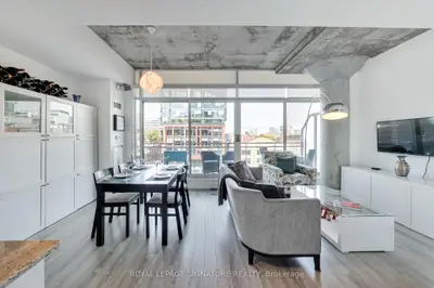 66 Portland Street 610, Toronto C01, On M5v 2m6