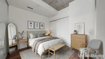 210 Simcoe Street 510, Toronto C01, On M5t 1t4