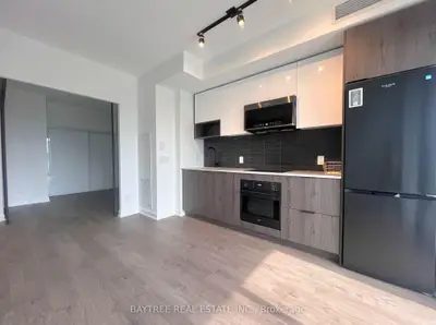 5 Defries Street 2407, Toronto C08, On M5a 0w7