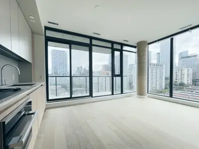 81 Wellesley Street E 903, Toronto C08, On M4y 1h8