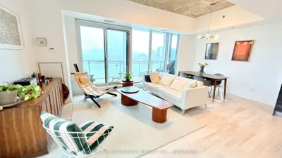 20 Minowan Miikan Lane 1122, Toronto C01, On M6j 0e5