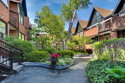 17 Pembroke Street 8, Toronto, On M5a 2n6