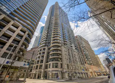 21 Carlton Street 1105, Toronto C08, On M5b 1l3