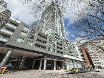 98 Lillian Street 724, Toronto C10, On M4p 2y3