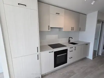 1 Quarrington Lane 3509, Toronto C13, On M3c 0s4