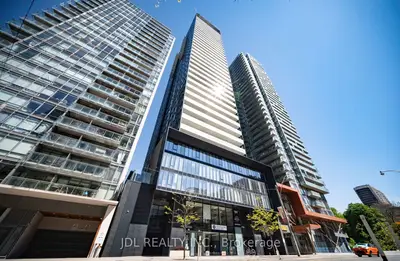 28 Wellesley Street E 3601, Toronto C08, On M4y 0c4