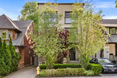 16 Inglewood Drive, Toronto C09, On M4t 1g8