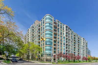 18 Pemberton Avenue 402, Toronto C14, On M2m 4k9