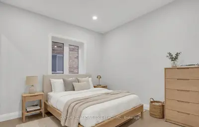 346 Lauder Avenue Main Fl, Toronto C03, On M6e 3h8
