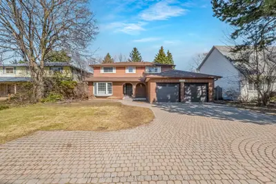 3161 Bayview Avenue, Toronto C15, On M2k 1g2