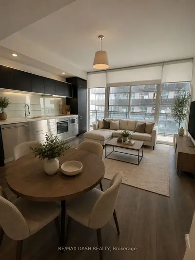 45 Charles Street E 4811, Toronto C08, On M4y 0b8