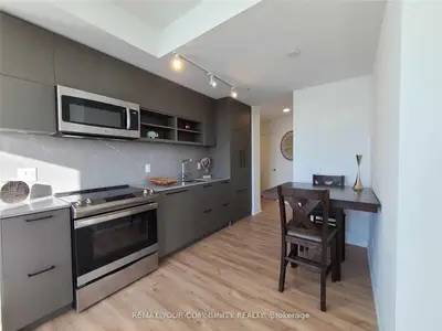 135 East Liberty Street 1503, Toronto, On M6k 0g7