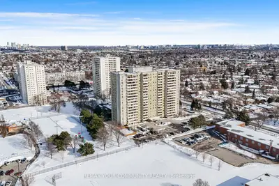 1338 York Mills Road 1603, Toronto, On M3a 3n3