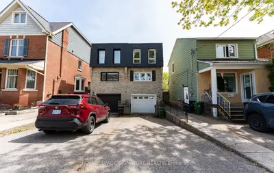 641 Balliol Street Main & Upper, Toronto C10, On M4s 1e6