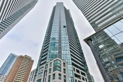 45 Charles Street E 5002, Toronto C08, On M4y 0b8