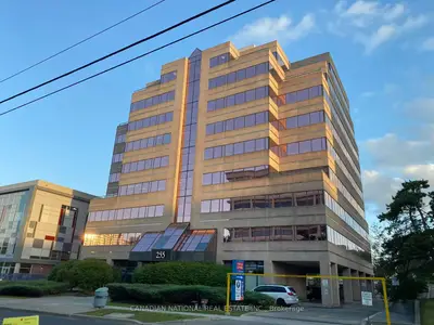 255 Duncan Mill Road 709, Toronto, On M3b 3h9