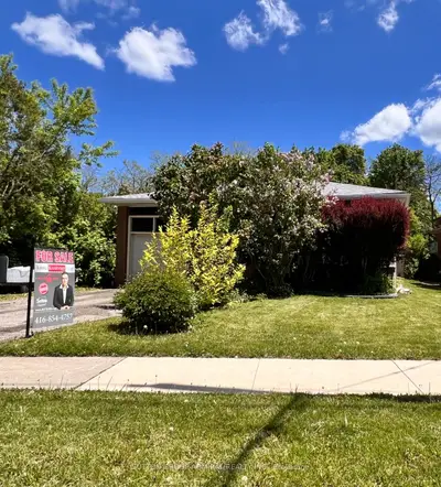 73 Hove Street, Toronto C06, On M3h 4z2