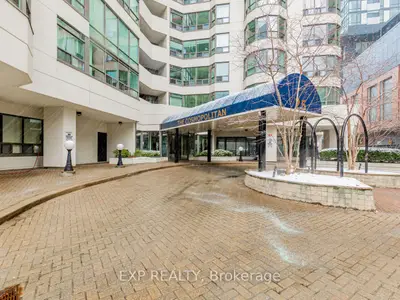 25 Maitland Street 1105, Toronto C08, On M4y 2w1
