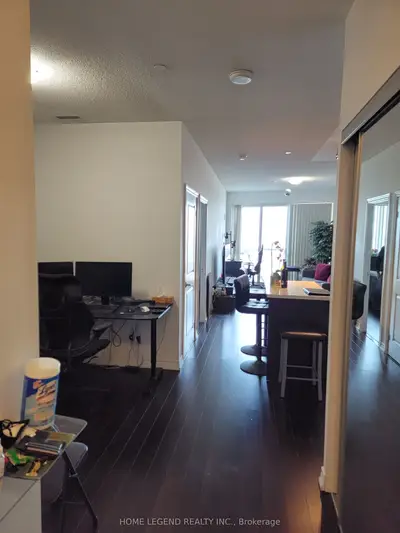 386 Yonge Street 3603, Toronto C01, On M5b 0a5