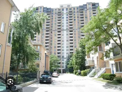 18 Sommerset Way 806, Toronto C14, On M2n 6x5