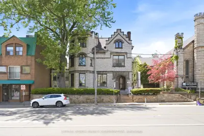 236 Avenue Road 2nd Floor, Toronto C02, On M5r 2j4