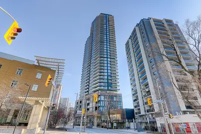 159 Wellesley Street E 3304, Toronto C08, On M4w 3c7