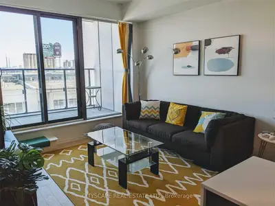 12 Bonnycastle Street 206, Toronto C08, On M5a 0c8