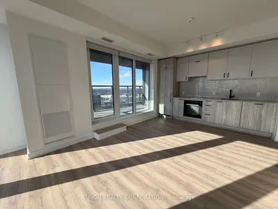 1 Quarrington Lane 2514, Toronto C13, On M3c 0s4
