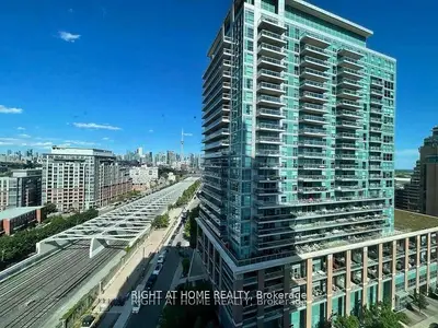 125 Western Battery Road 1403, Toronto C01, On M6k 3r8