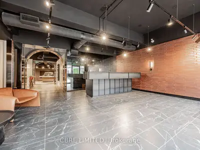 737 Queen Street W, Toronto C01, On M6j 1g1