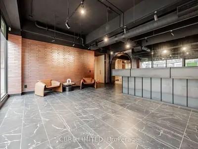 737 Queen Street W, Toronto, On M6j 1g1
